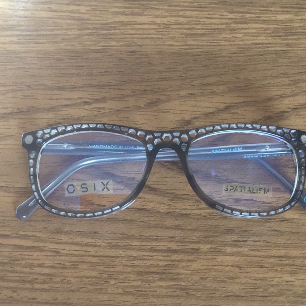 Eyeglass Frame